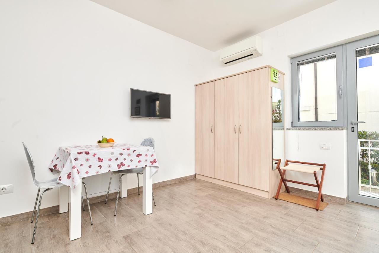 Apartments Ferlin Umag Exterior foto