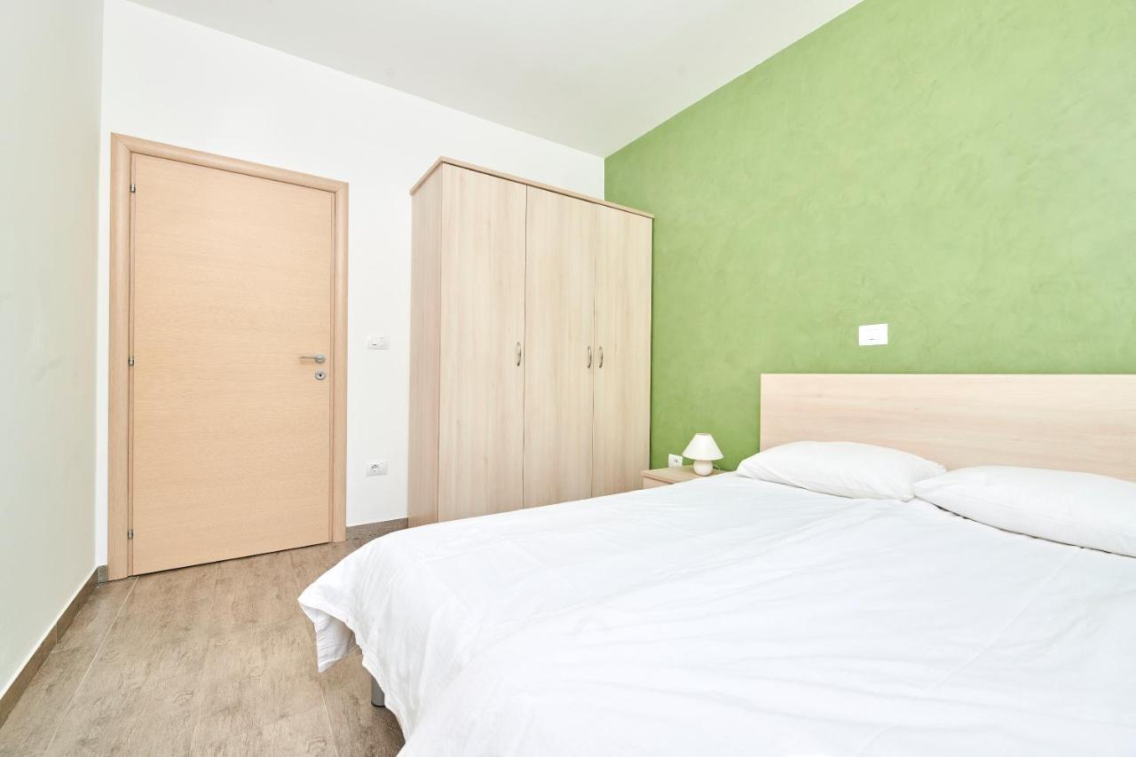 Apartments Ferlin Umag Exterior foto